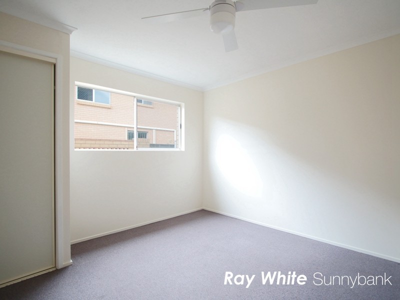 16 Portulaca Street, Macgregor QLD 4109