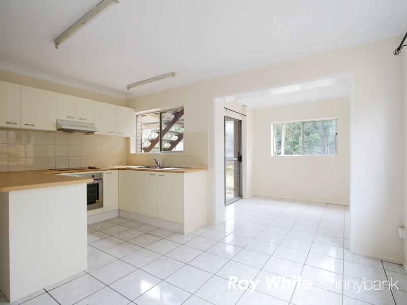 16 Portulaca Street, Macgregor QLD 4109