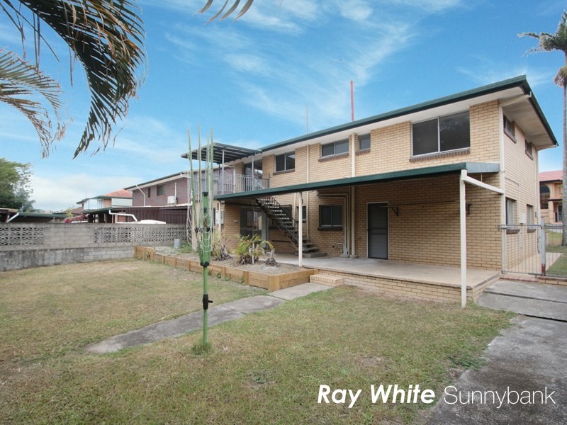16 Portulaca Street, Macgregor QLD 4109