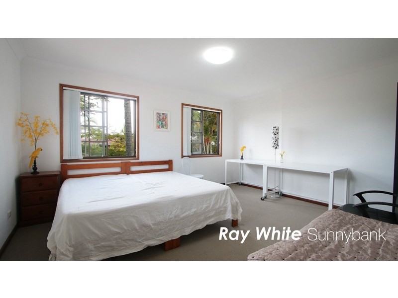 42 Romulus St, Robertson QLD 4109