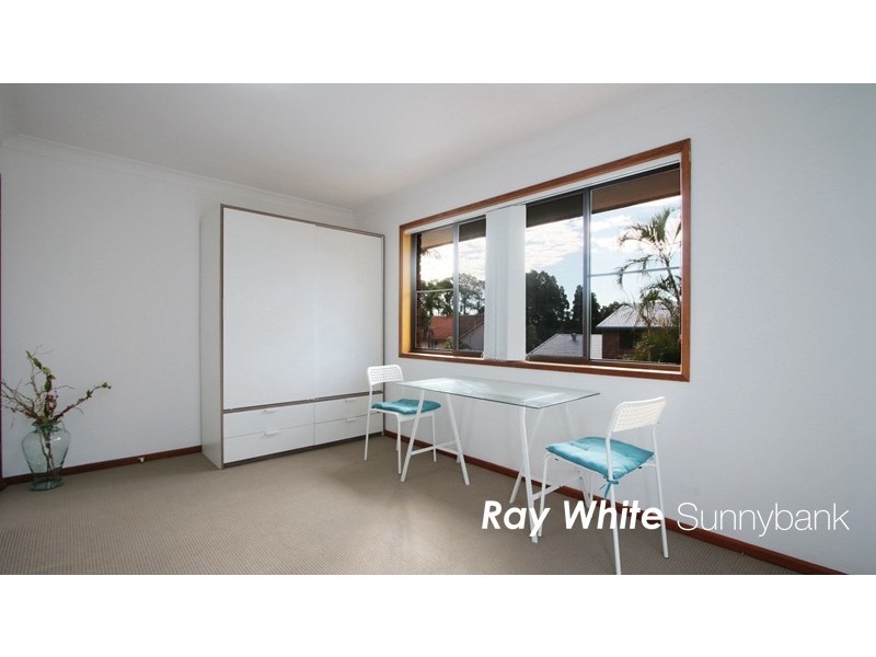 42 Romulus St, Robertson QLD 4109
