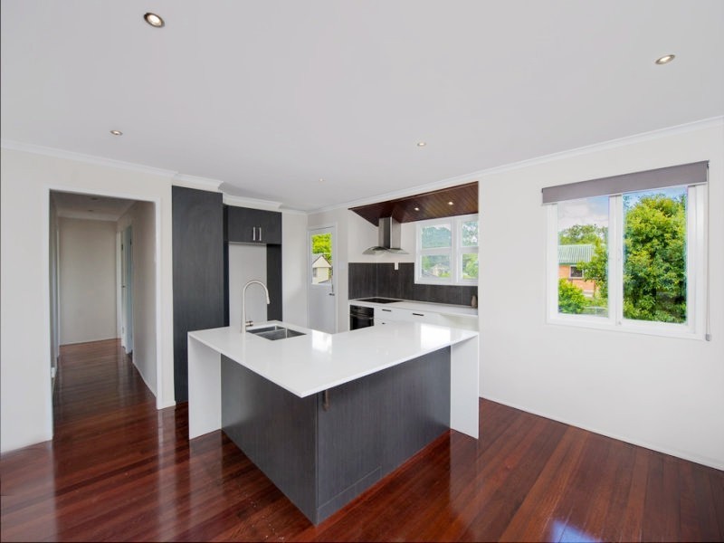 6 Mikarie Street, Sunnybank Hills QLD 4109