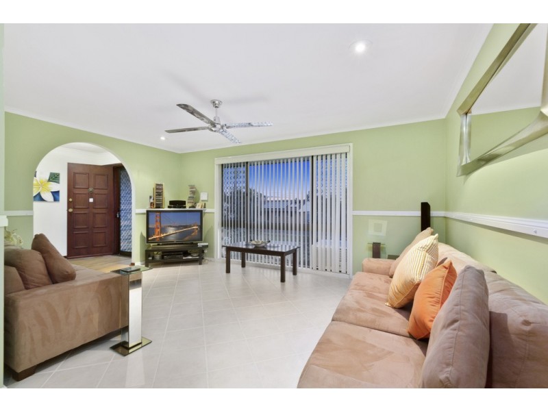 14 St Johns Way, Boronia Heights QLD 4124