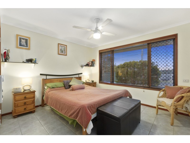 14 St Johns Way, Boronia Heights QLD 4124