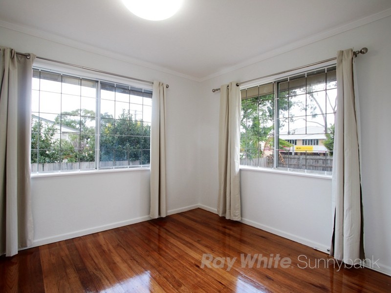 126b Golda Av, Salisbury QLD 4107