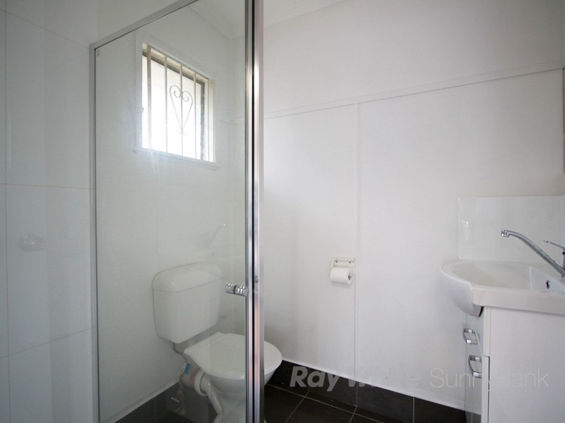 126b Golda Av, Salisbury QLD 4107