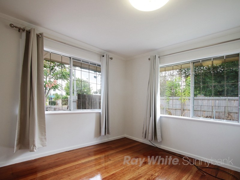 126b Golda Av, Salisbury QLD 4107