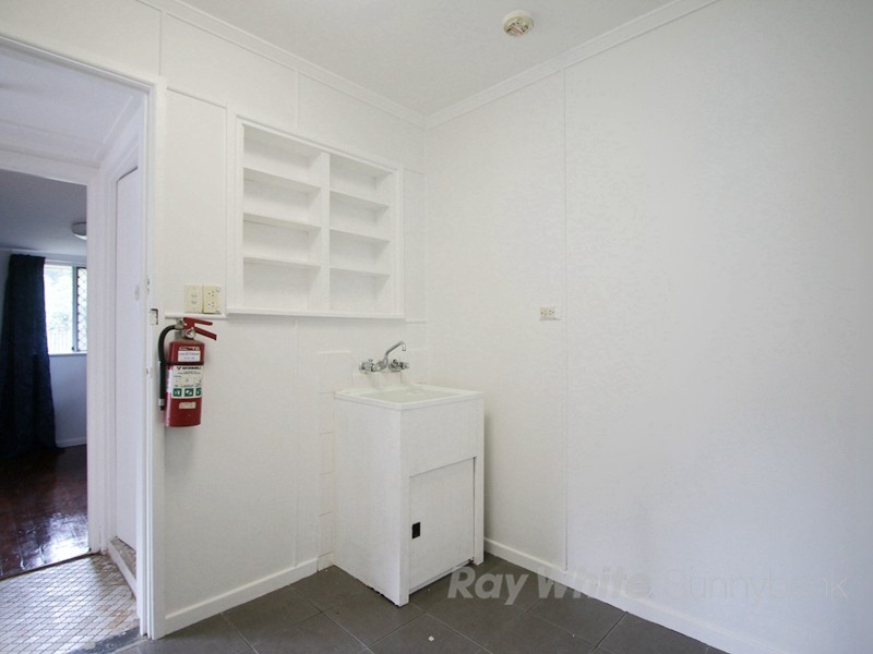 126b Golda Av, Salisbury QLD 4107