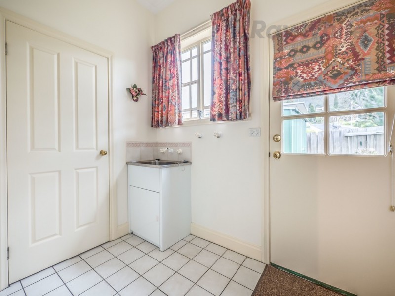 2/27 Flinders Esplanade, Taroona TAS 7053