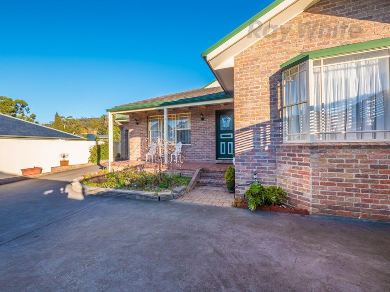 2/27 Flinders Esplanade, Taroona TAS 7053