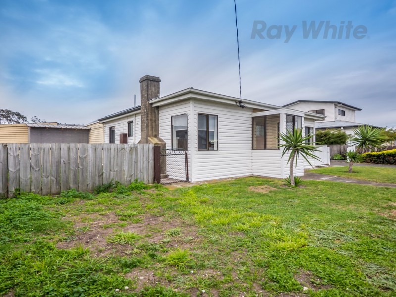 24 Bayview Road, Lauderdale TAS 7021
