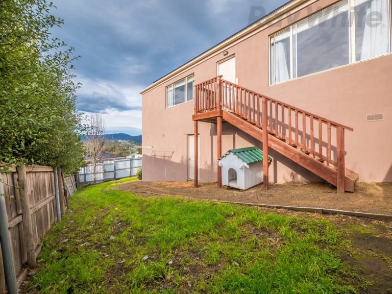 8/7B Tavistock Road, Austins Ferry TAS 7011
