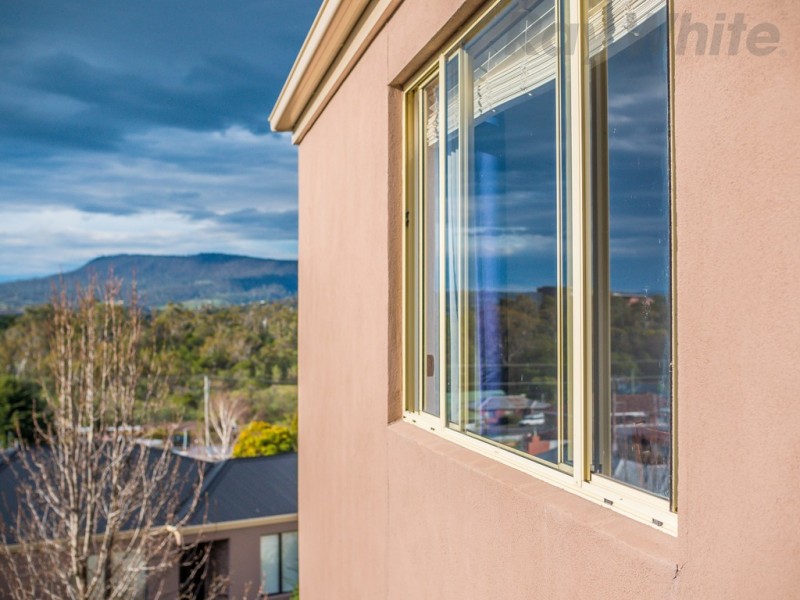 8/7B Tavistock Road, Austins Ferry TAS 7011
