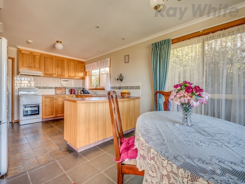 7 Buckingham Drive, Howrah TAS 7018