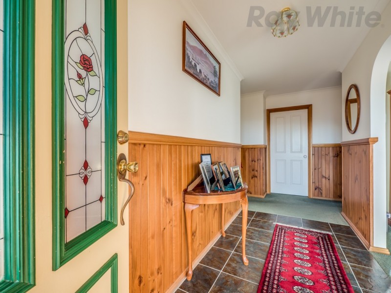 7 Buckingham Drive, Howrah TAS 7018