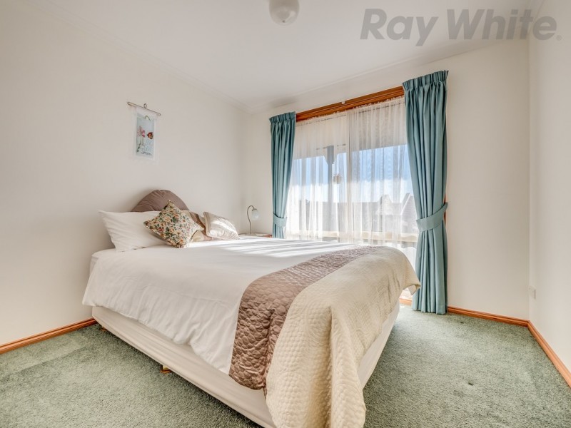 7 Buckingham Drive, Howrah TAS 7018