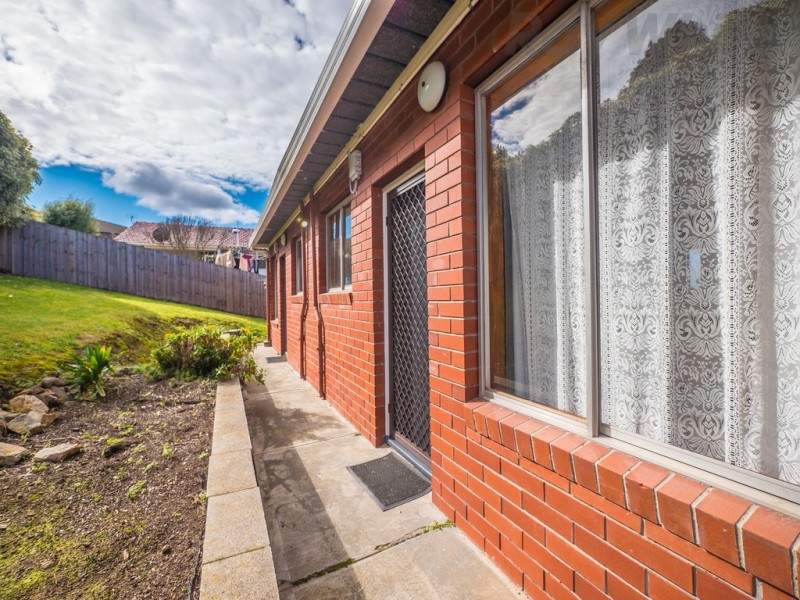 3/2 Nelis Court, Lutana TAS 7009