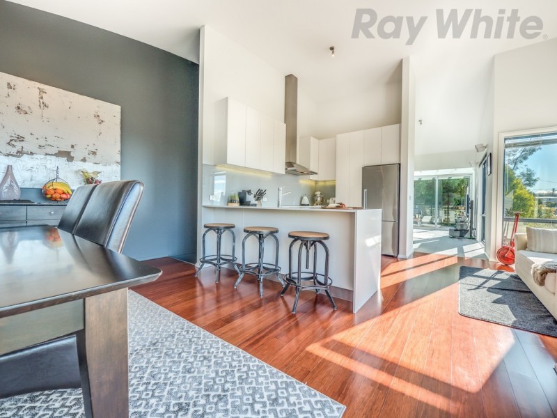 15 Clift Street, Mount Stuart TAS 7000