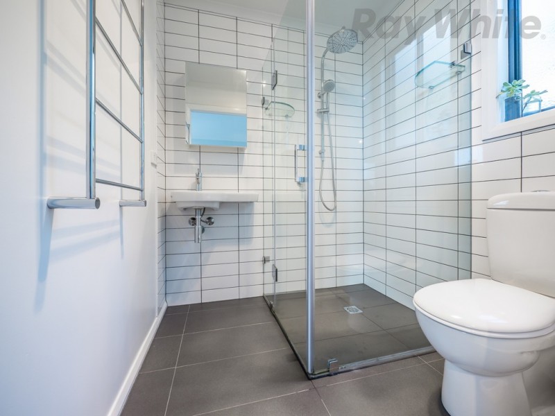 15 Clift Street, Mount Stuart TAS 7000