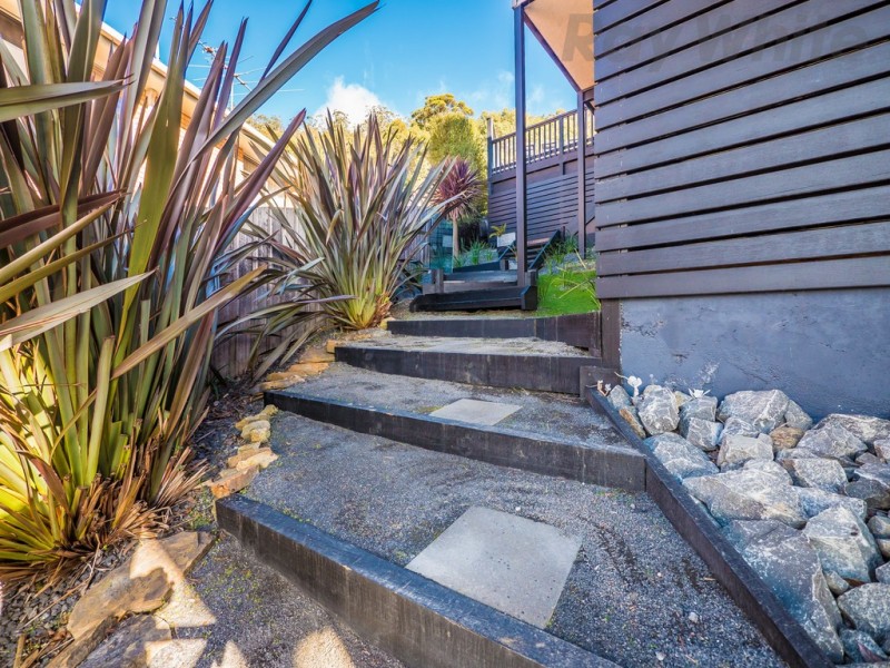 15 Clift Street, Mount Stuart TAS 7000