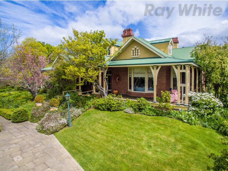 12 Lambert Avenue, Sandy Bay TAS 7005