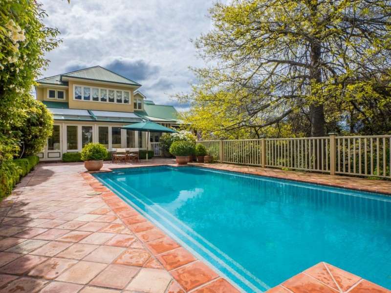 12 Lambert Avenue, Sandy Bay TAS 7005