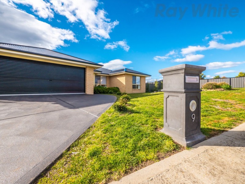 9 Riviera Drive, Old Beach TAS 7017
