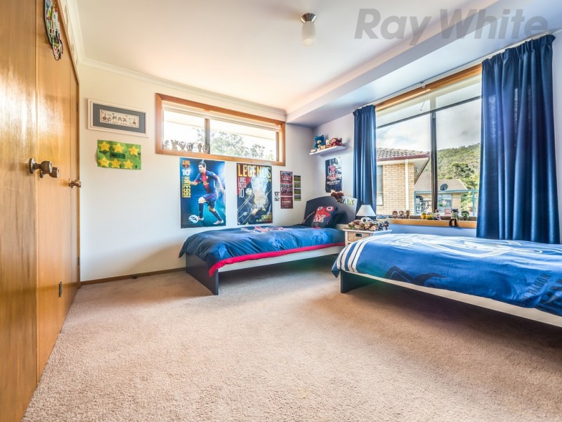 4 Zenith Court, Howrah TAS 7018
