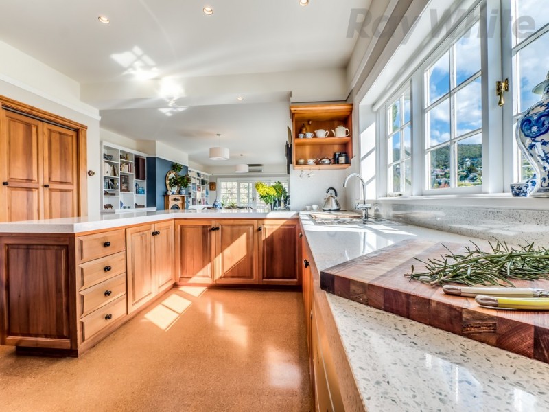 9 Ellington Road, Sandy Bay TAS 7005