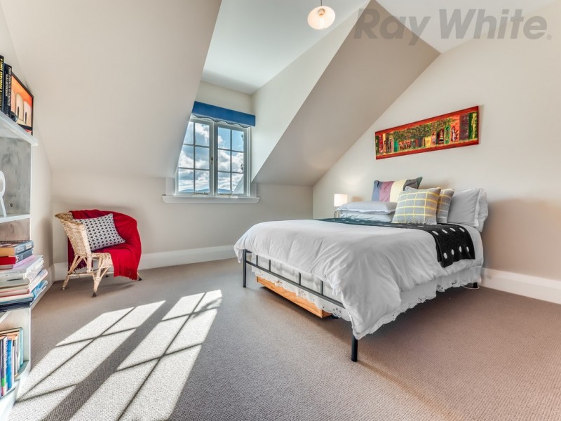 9 Ellington Road, Sandy Bay TAS 7005