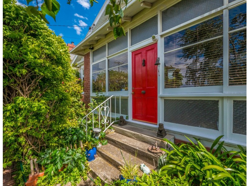 6 Thirza Street, New Town TAS 7008