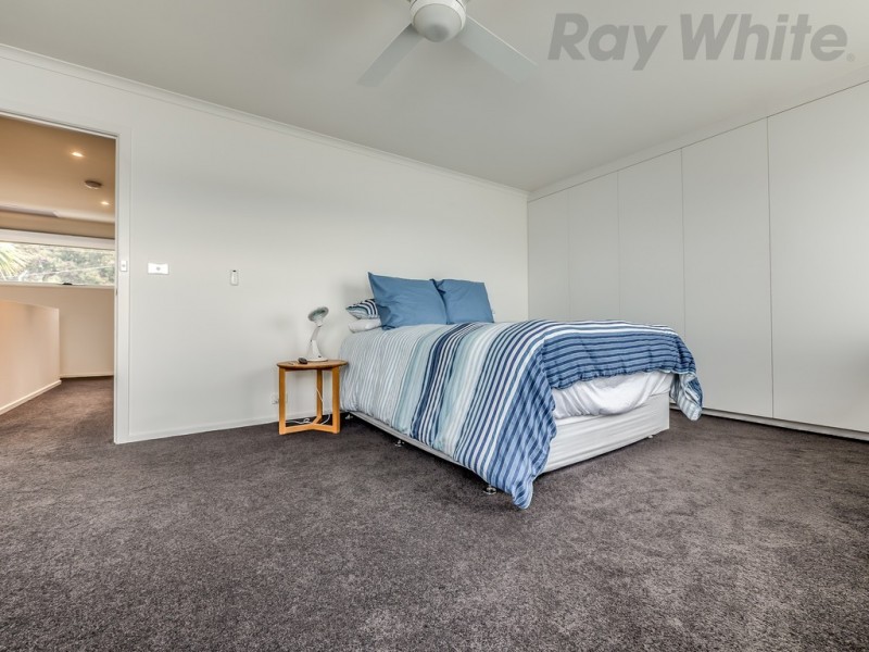 6 Mitah Crescent, Sandy Bay TAS 7005