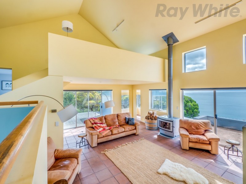 31 Kirra Road, Roches Beach TAS 7170