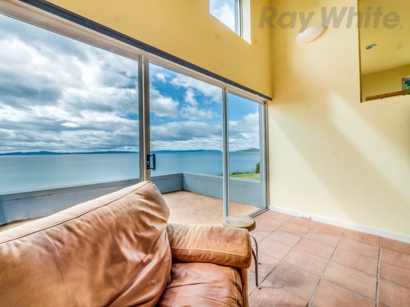 31 Kirra Road, Roches Beach TAS 7170