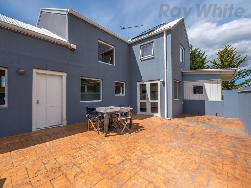 31 Kirra Road, Roches Beach TAS 7170