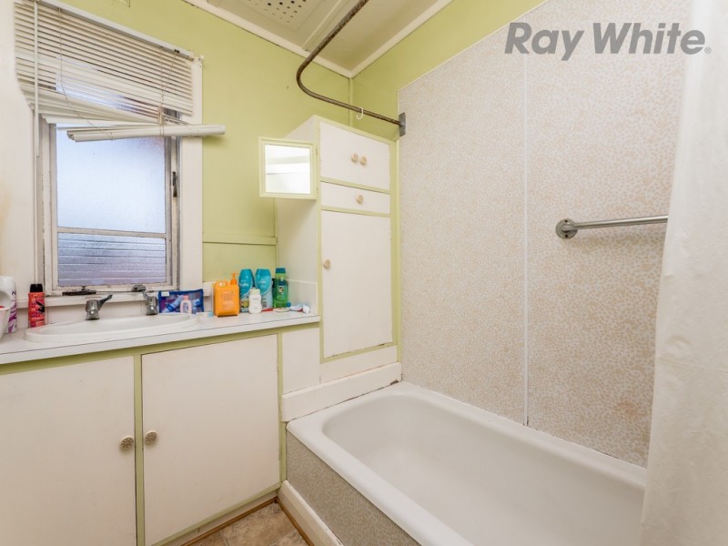 7 Laguna Place, Derwent Park TAS 7009