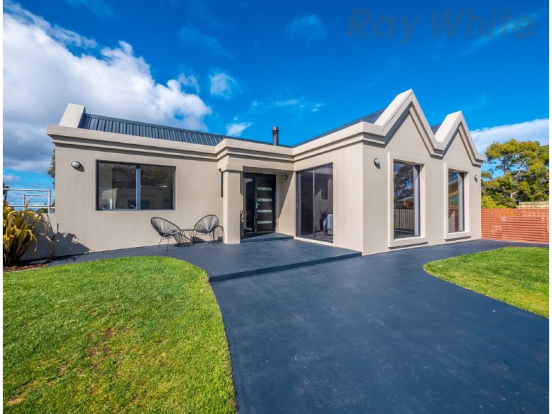 20 Weemala Court, Mount Nelson TAS 7007