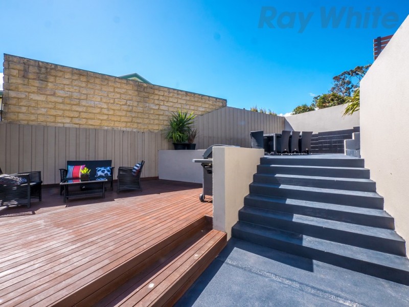 20 Weemala Court, Mount Nelson TAS 7007