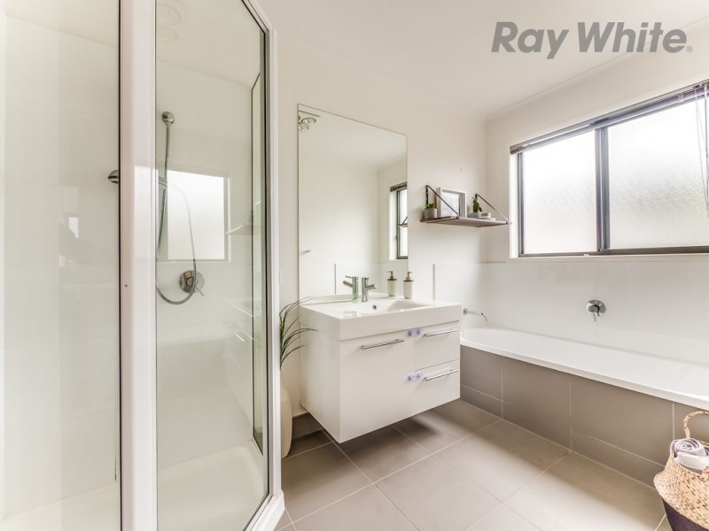 4 Erica Place, Oakdowns TAS 7019