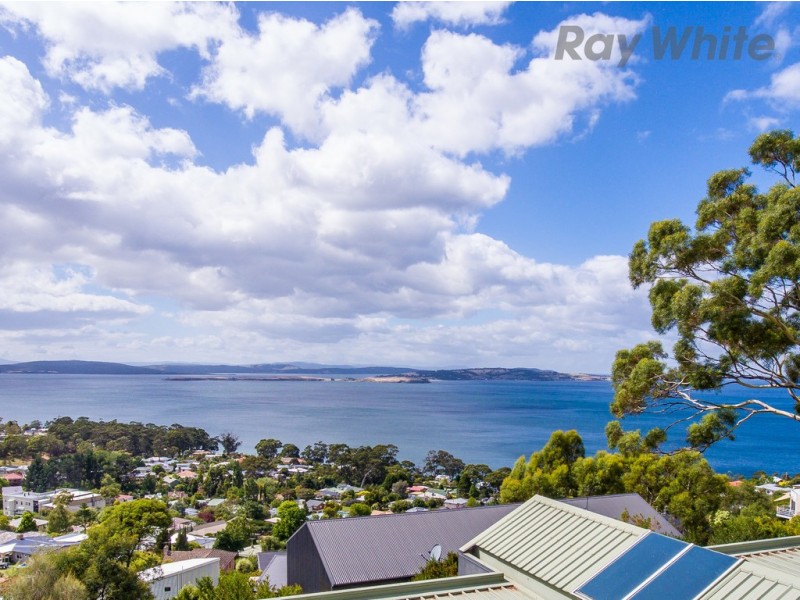 7 Denmark Close, Taroona TAS 7053