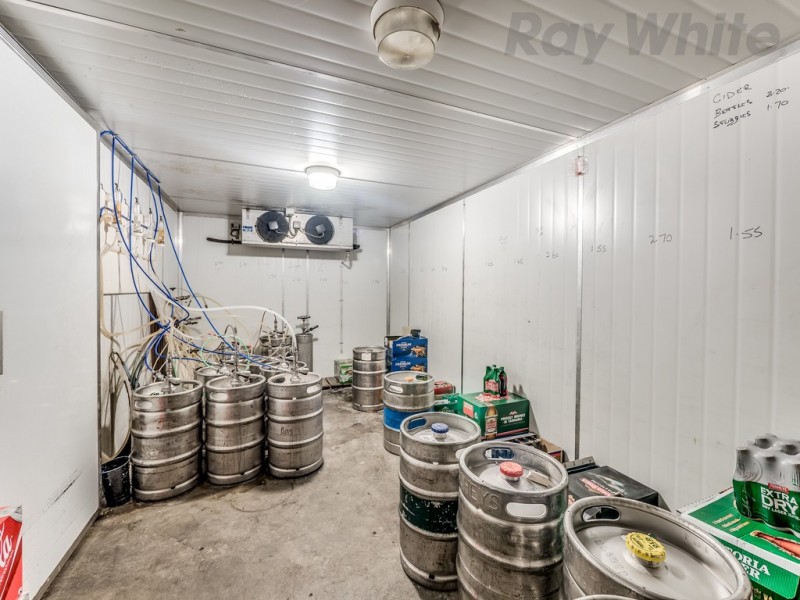 100 Burnett Street – The Crescent Hotel, North Hobart TAS 7000