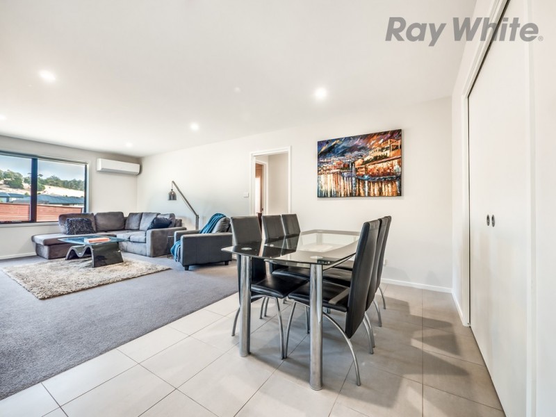 8 Fielder Lane, Howrah TAS 7018