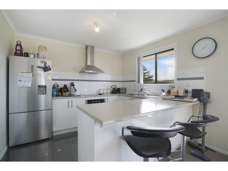 1/40 Racecourse Road, Brighton TAS 7030