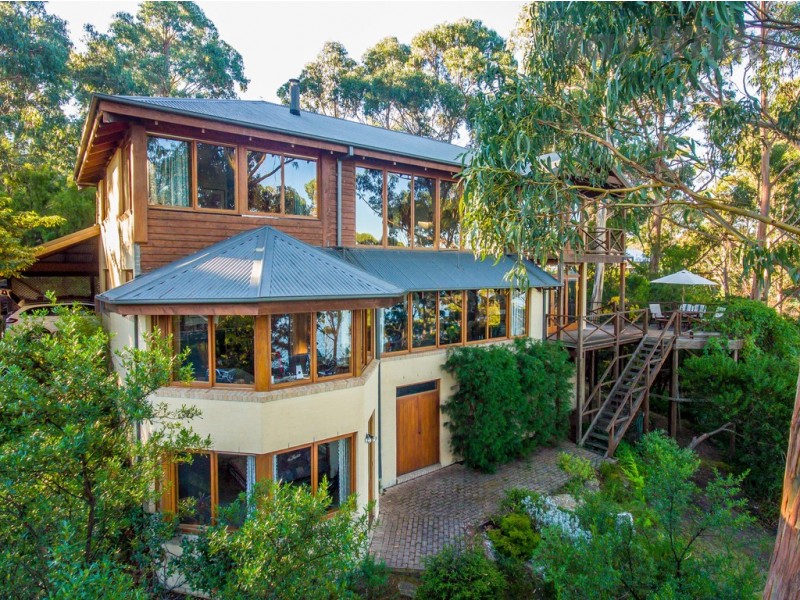 8 Tyndall Court, Bonnet Hill TAS 7053