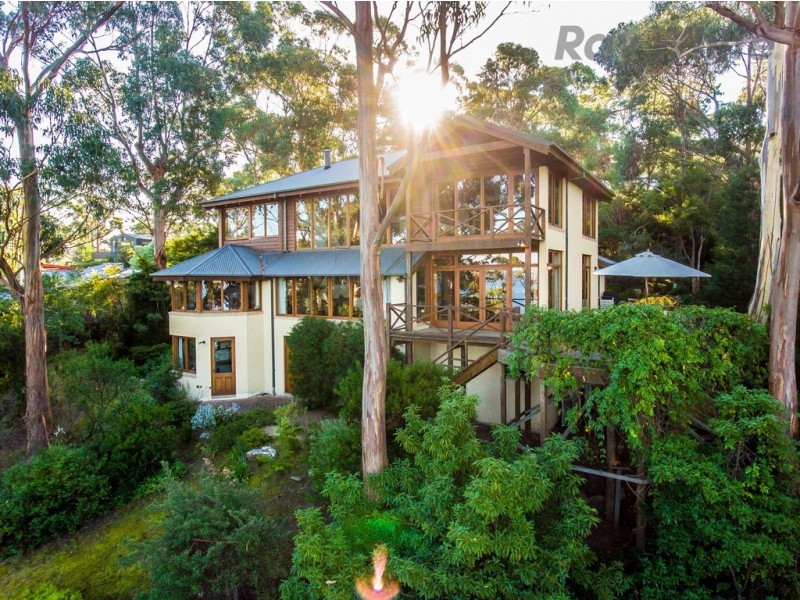 8 Tyndall Court, Bonnet Hill TAS 7053