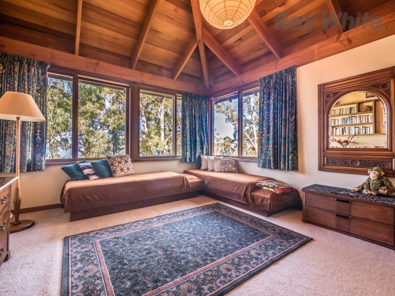 8 Tyndall Court, Bonnet Hill TAS 7053