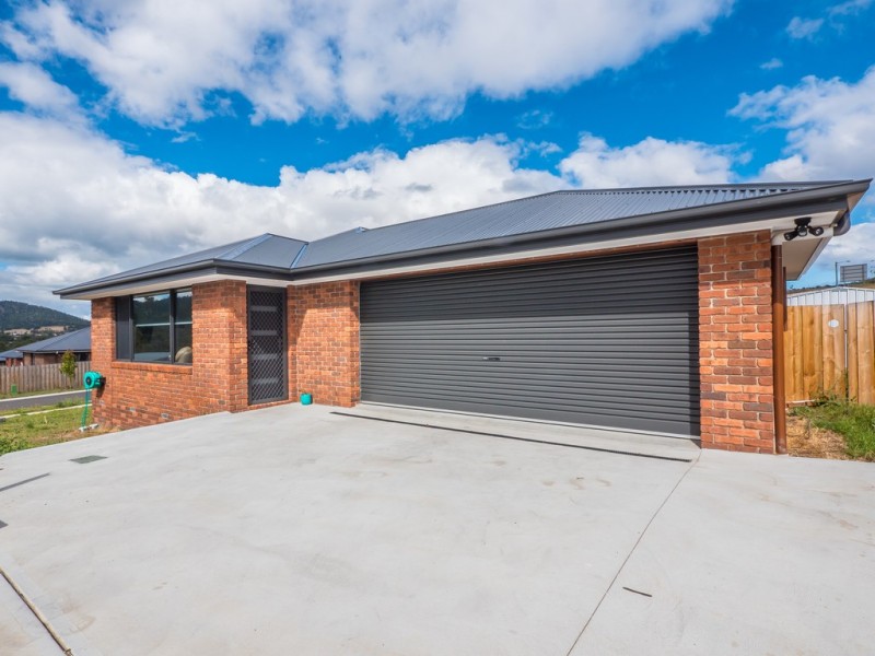4 Meehan Road, Rokeby TAS 7019