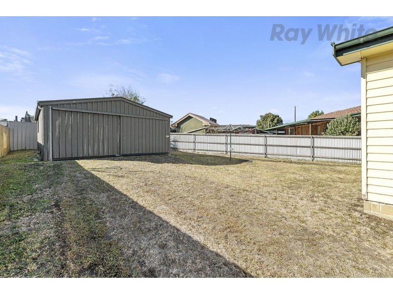 8 Walker Crescent, New Norfolk TAS 7140