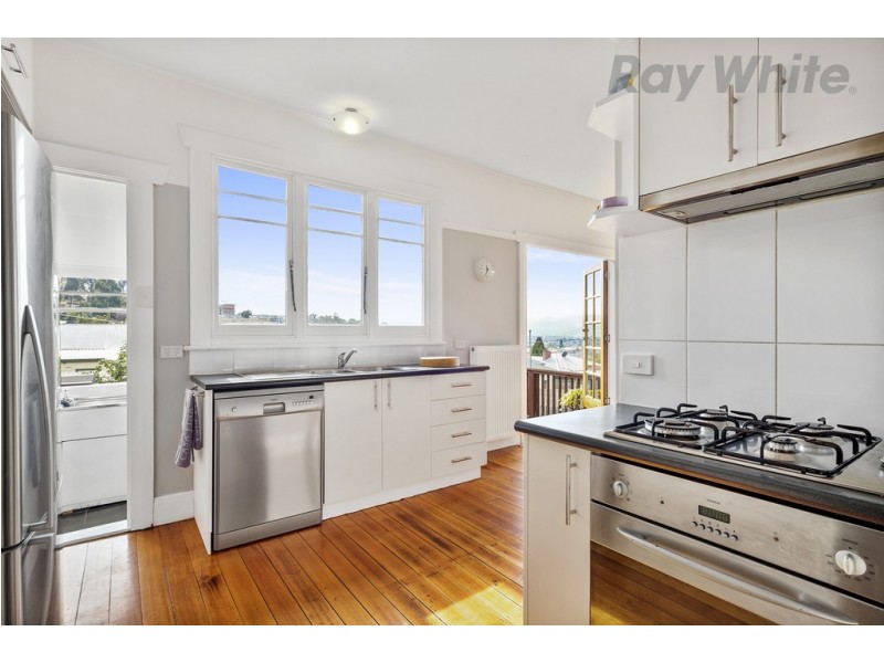 151 Augusta Road, Lenah Valley TAS 7008