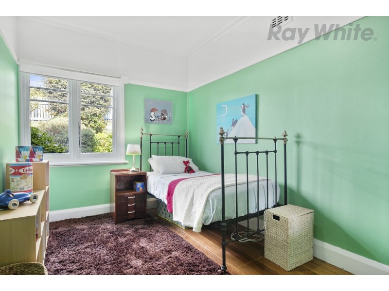 151 Augusta Road, Lenah Valley TAS 7008